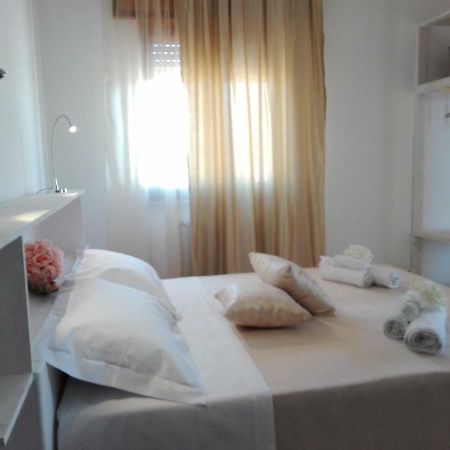 Bed And Breakfast Elettra Marconia ภายนอก รูปภาพ
